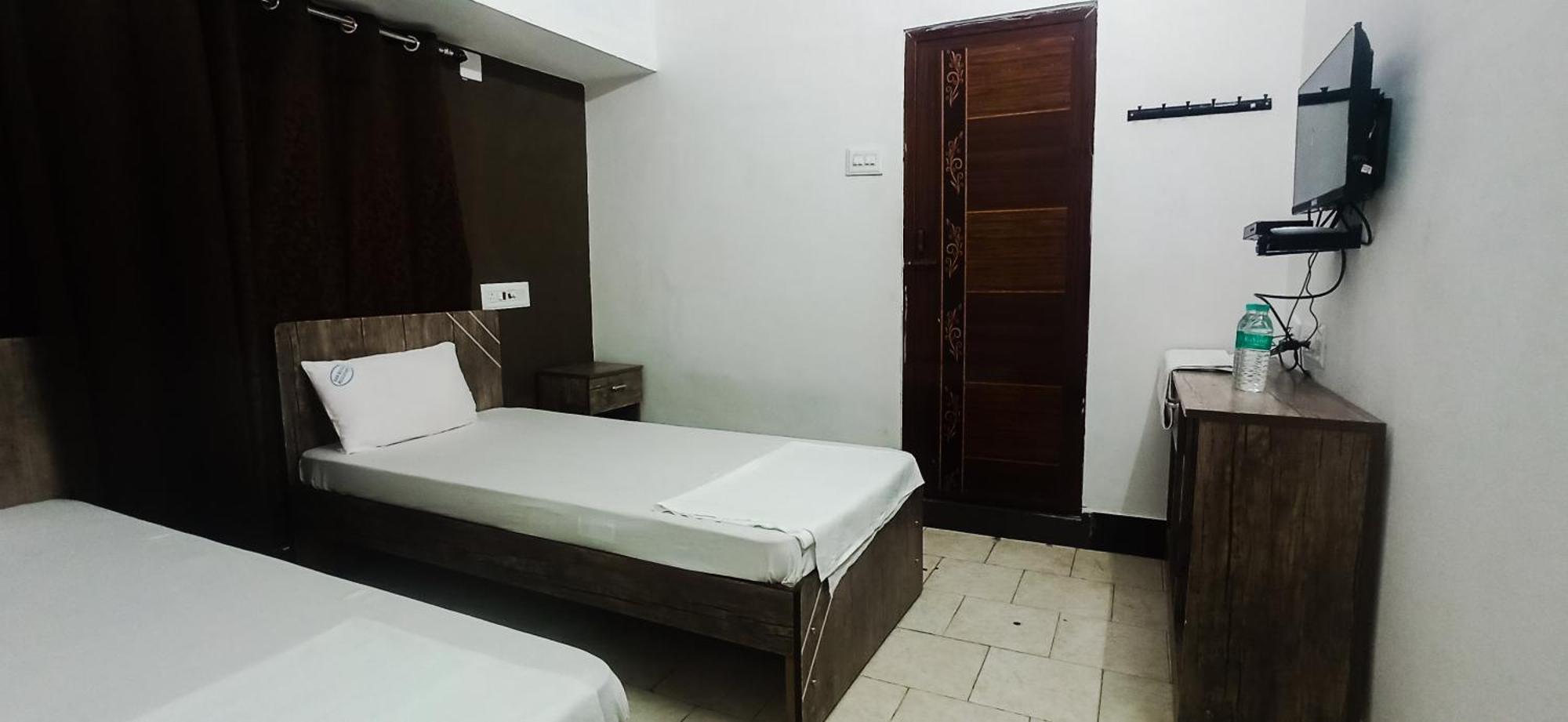 San Beach Residency Karajkkal Zewnętrze zdjęcie